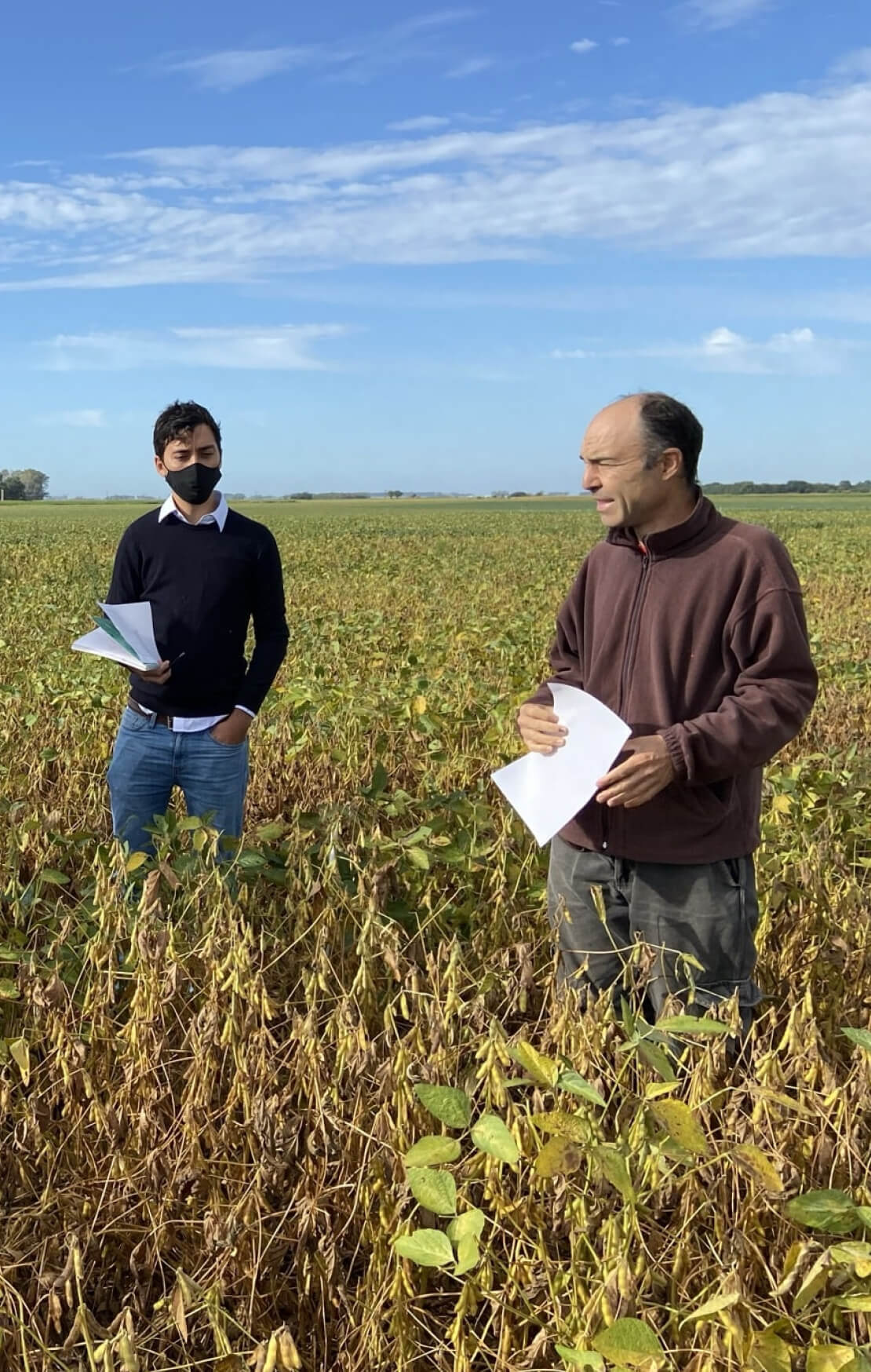 Somos un equipo multidisciplinario de científicos, biotecnólogos y agrónomos